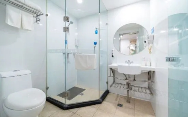 Gemeng Hotel (Shanghai Huinan Pazhou Commercial Plaza)