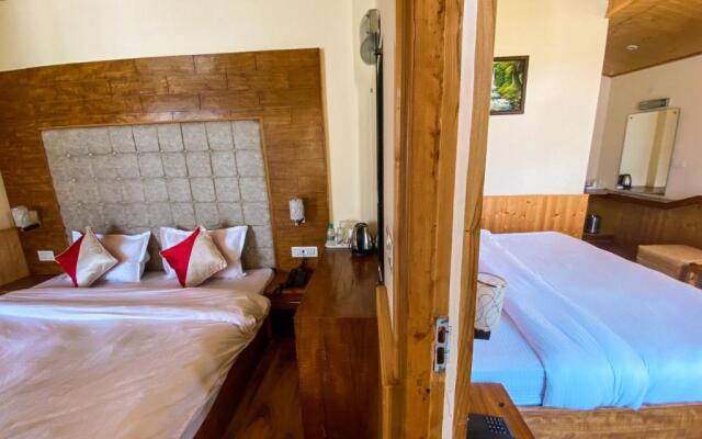 Hotel Grand Oasis Manali
