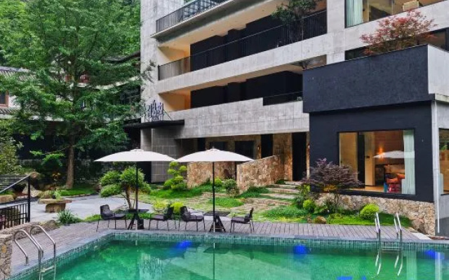 Mount Qingcheng Ziranxing Homestay – Pool – Chengdu