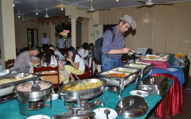 Hotel Randiya