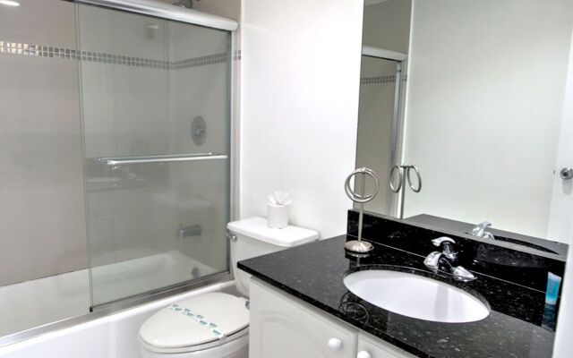 The Tides on Miami Hollywood