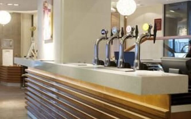 Icon Hotel