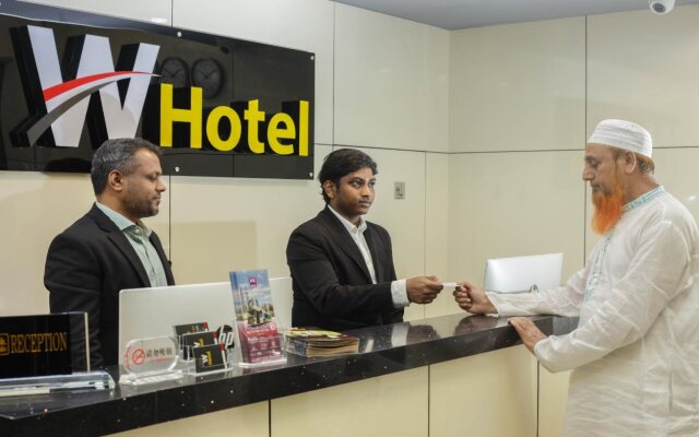 Happy Holiday Hotel