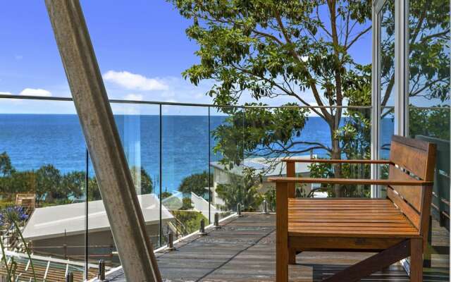 Beachy Coastal Retreat