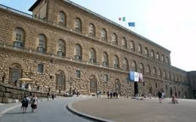 La corte del lungarno