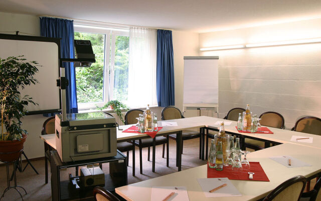 Rattenfanger Hotel Berkeler Warte