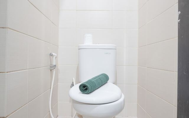 Fancy And Nice Studio At Belmont Residence Puri Apartment