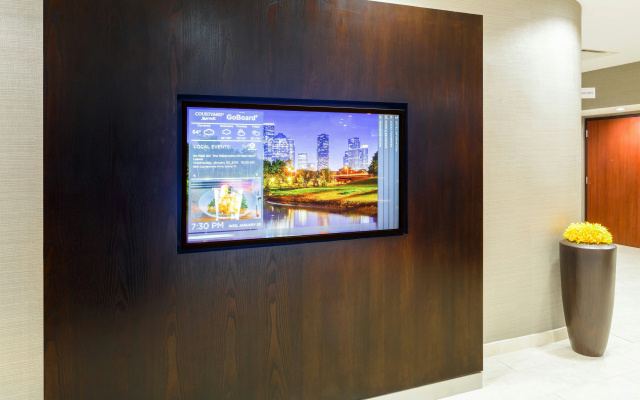 Courtyard by Marriott Houston by the Galleria