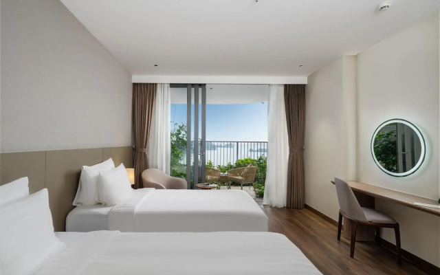 Flamingo Premium Lan Ha Bay Resort