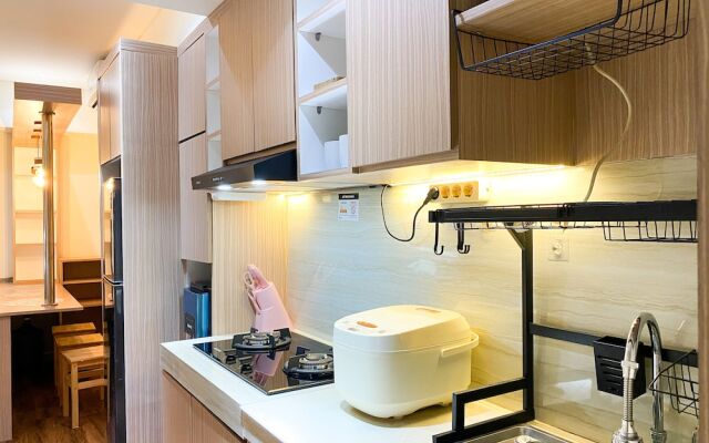 Cozy Living And Relaxing 2Br Meikarta Apartment