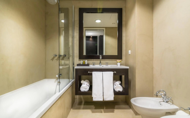 Universal Boutique Hotel