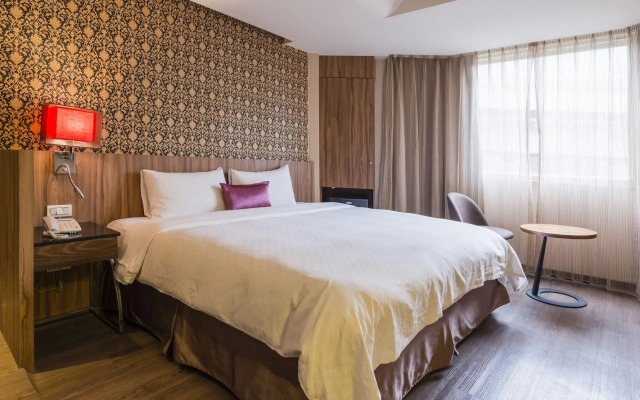 Jing Guang Hotel