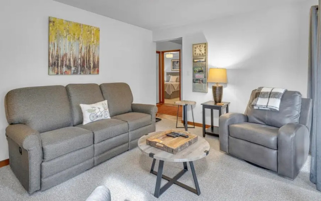 Mt View Lodge - Unit 21