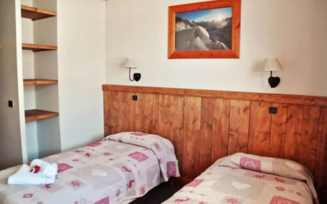 Chalet Hotel Rhododendrons