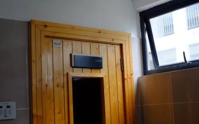 Adra suites @ Timurbay Seafront Residence