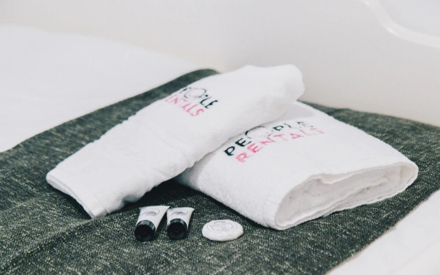 Olabe by People Rentals