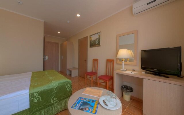Kruiz All Inclusive Hotel