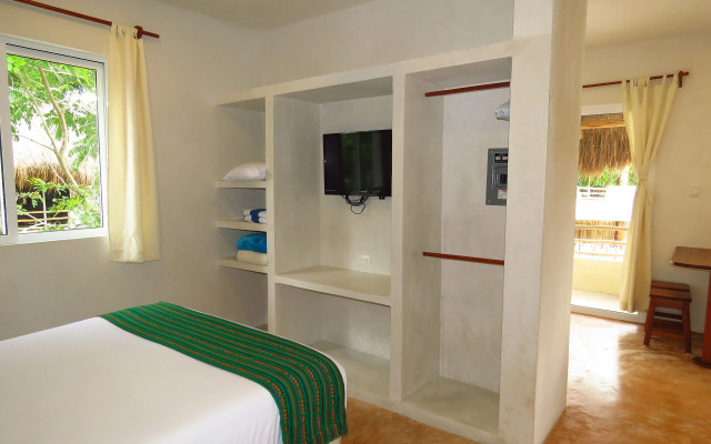 Hotel & Suites Oasis Bacalar