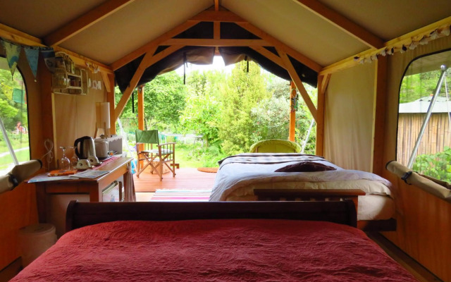 Omarama Oasis - Permaculture Glamping