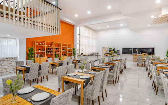 Hotel Split INN by President