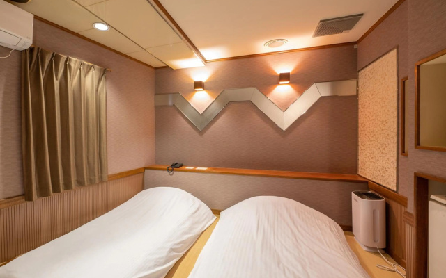 HOTEL Rakuserina – Guest Rooms – Fuefuki