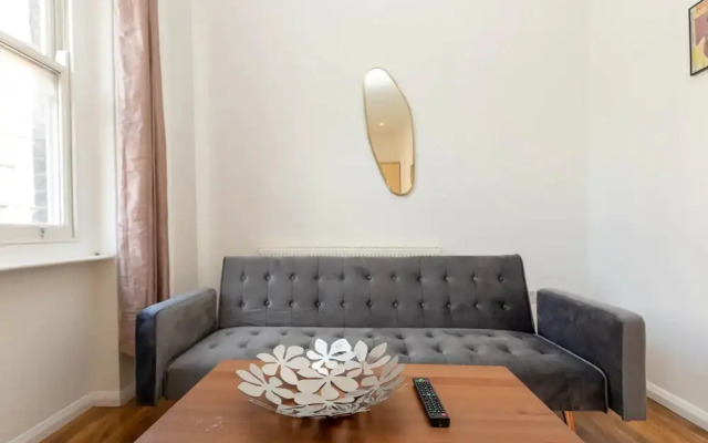 Centrally Located 1 Bedroom Apartment Near Paddington