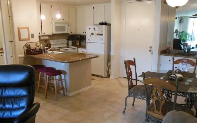 Oceanside Beach Condo