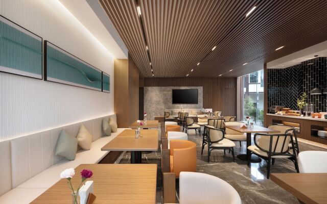 TELLUS. Qingchengshan Hot Spring Hotel