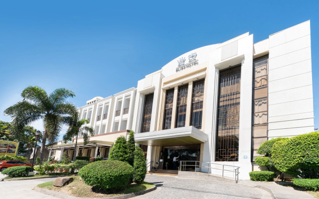 Bliss Drive Inn Hotel by OYO Rooms