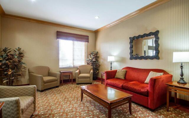 Sleep Inn & Suites Madison - Monona