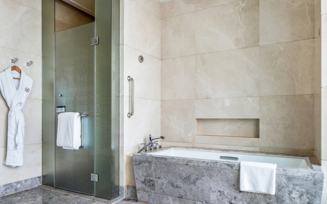 Sheraton Grand Wuhan Hankou Hotel