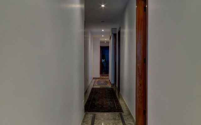 LinkHouse Majestic Beachfront Ipanema 3BDR Y1-008