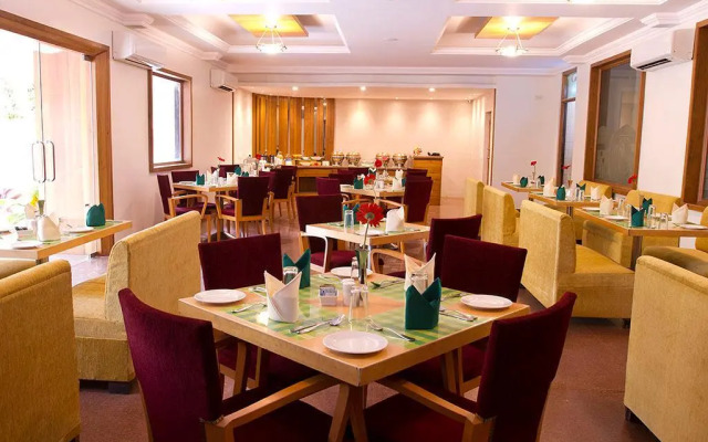7 Apple Hotel Pimpri Pune