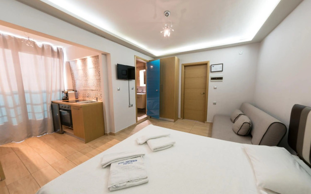 Parthenon Hotel