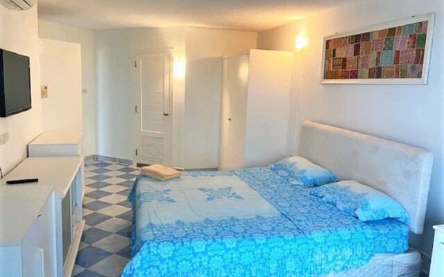 Angket hip Residence Fully Equipped 1 Bedroom + Bath tub & Shower