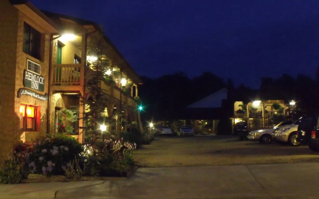 Hemlock Inn