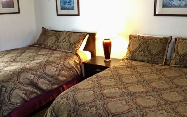 Cedar Lodge Motel