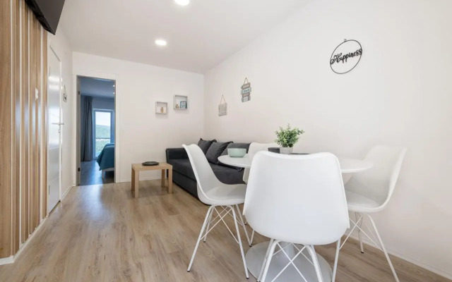 Apartments Malalu