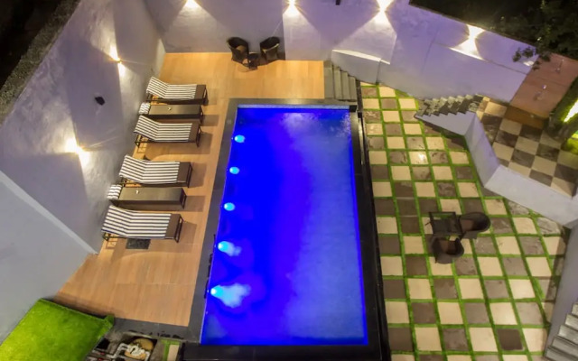 Woodrock Hotel Manali