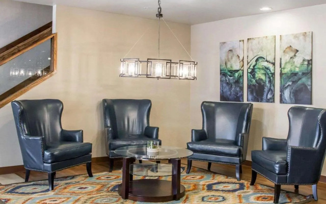 Comfort Inn