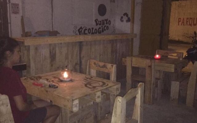 Azalea Hostal