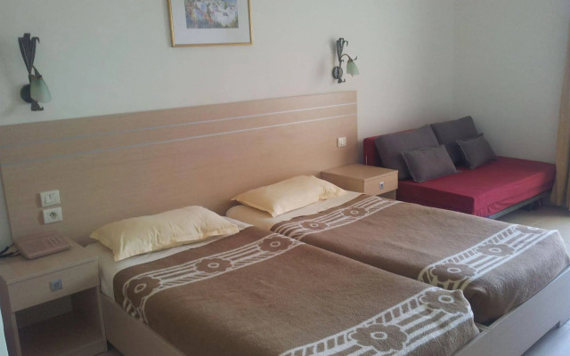 Hotel Dar Khayam