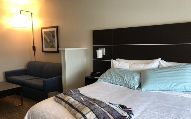Ramada by Wyndham Santa Fe