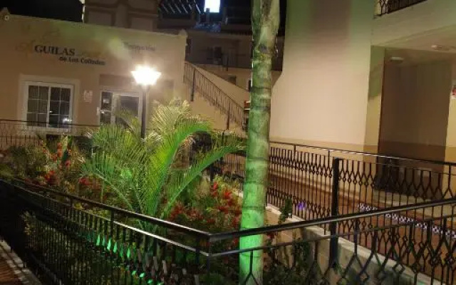 Apartamentos Turisticos Aguilas de los Collados