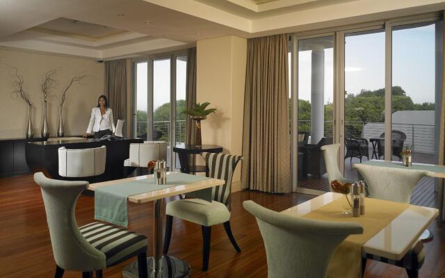 Suncoast Hotel & Towers