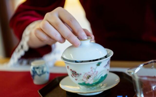 Ningbo Cloud Hotel (Cicheng Ancient County Chengchenghuang Temple)