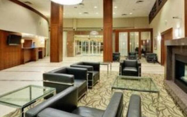 GLō Best Western Mississauga Corporate Centre
