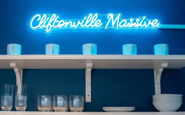 Stunning Sea View Georgian Retreat by Adliv