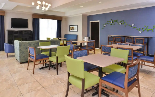 Holiday Inn Express San Antonio South
