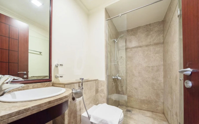 Spacious One Bedroom with Beach Access